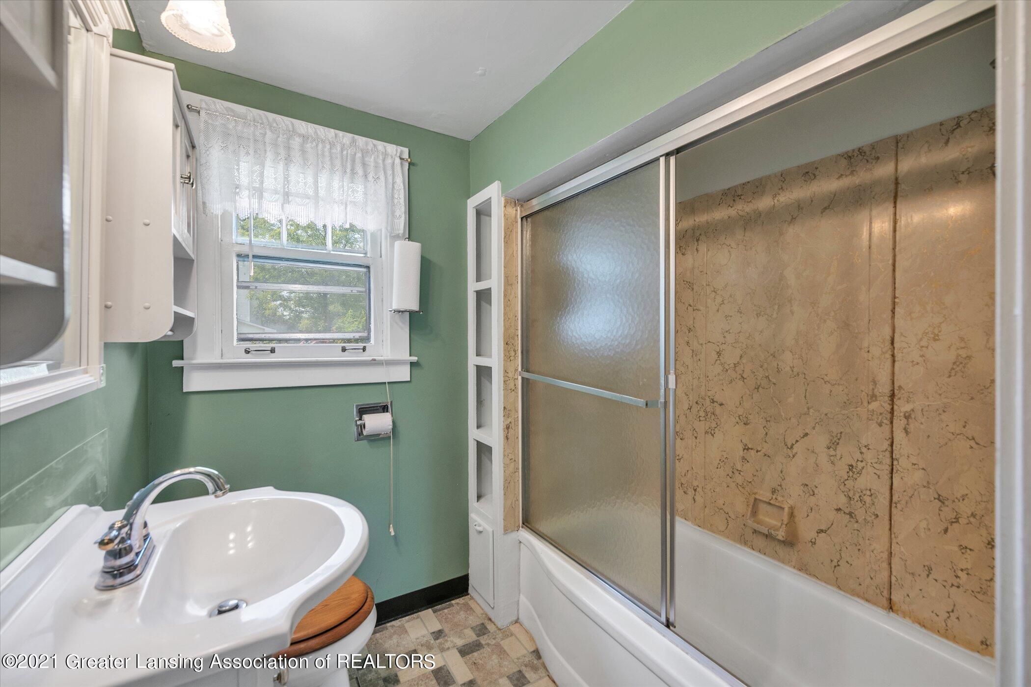 5650 Sleight Road Bath, MI 48808 - Photo 18 of 41 18-5650 Sleight Rd-Windowstill-Real-Esta