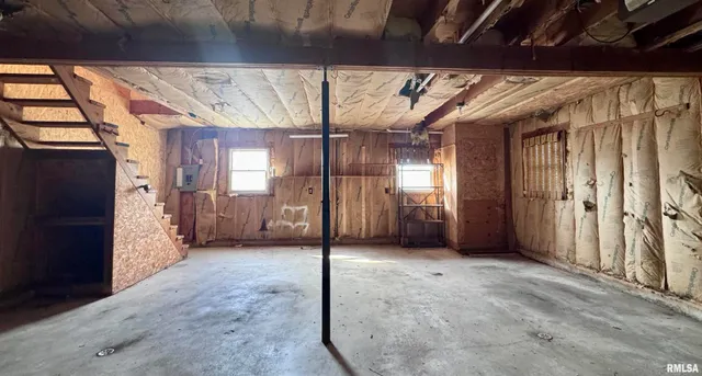 $165,000 | 916 7th Street, Fulton, IL 61252