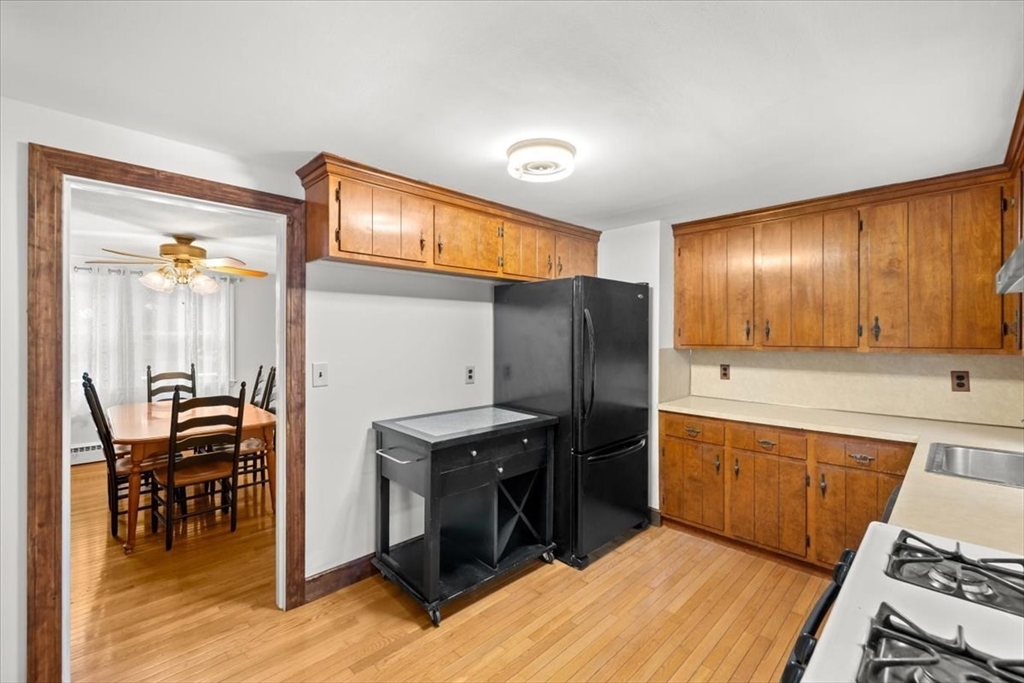 2 Margaret Road Foxboro, MA 02035 - Photo 9 of 29