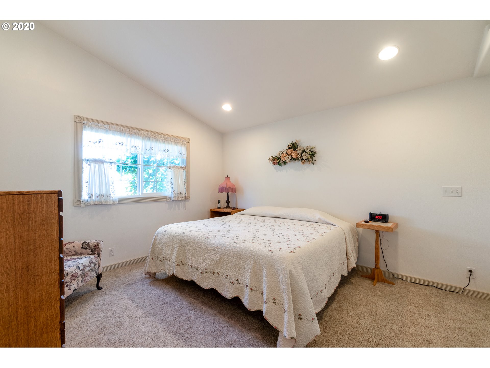 6838 Main Street Springfield, OR 97478 - Photo 5 of 29