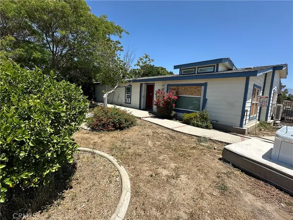 $415,000 | 1420 Isaacs Place, Hemet, CA 92543