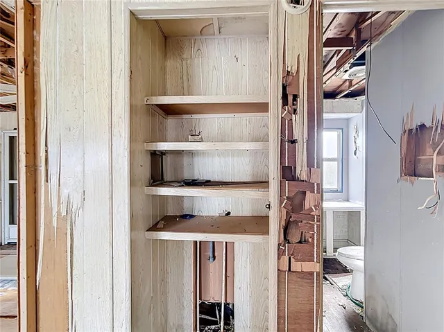 a view of walk in closet