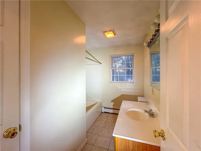 $525,000 | 3 Highland Trail, Richmond, RI 02832