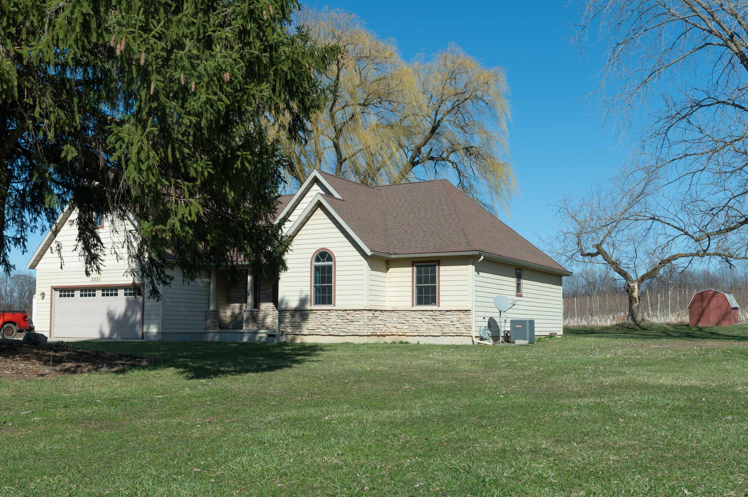 3271 Kerlikowske Road Coloma, MI 49038 - Photo 4 of 31 3271_0003
