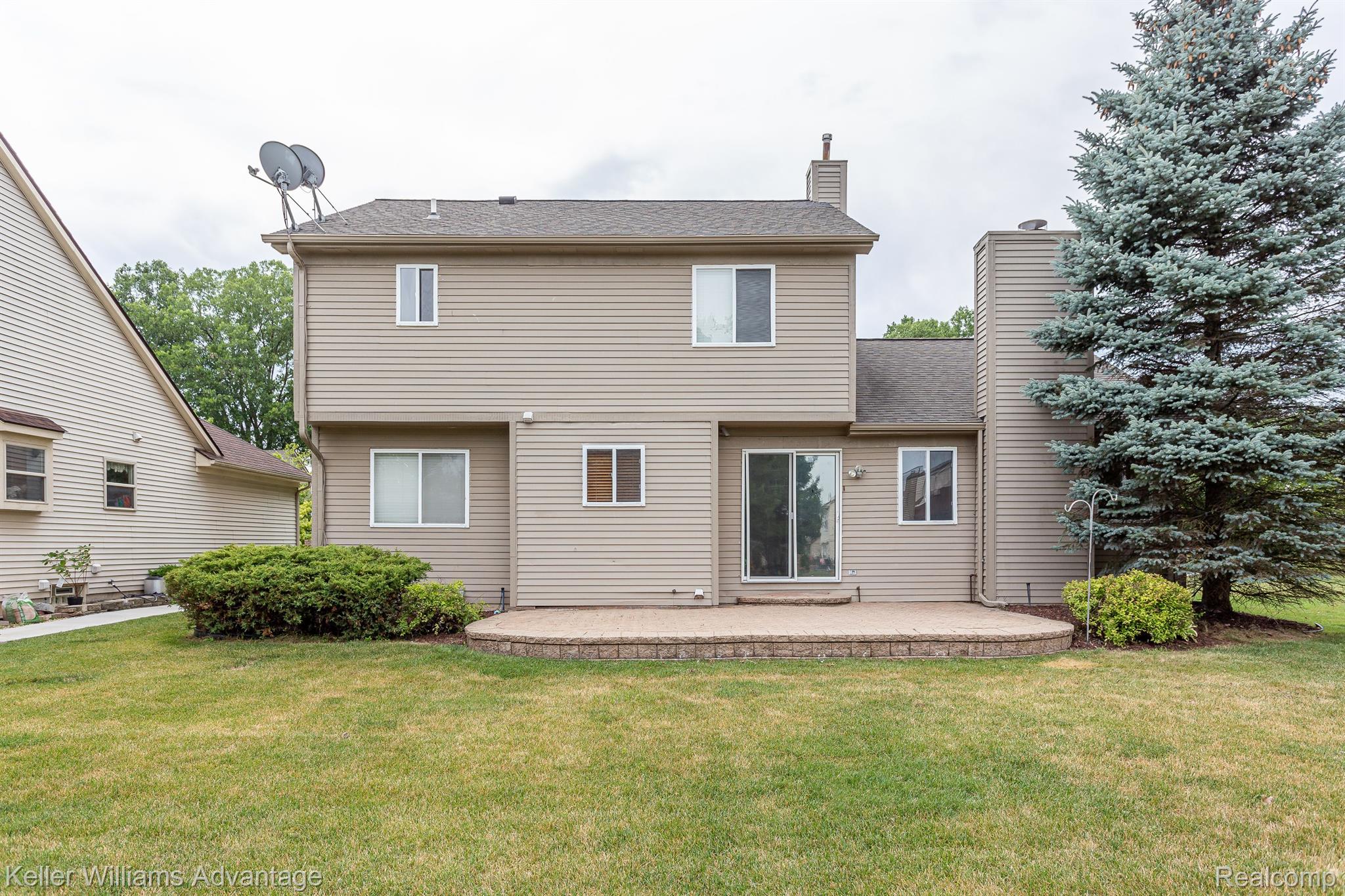 3629 Riverside Drive Canton, MI 48188 - Photo 8 of 43 Gallery Image 8