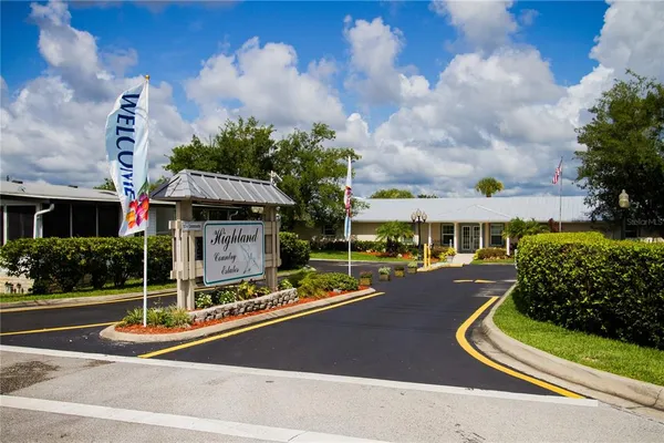 $104,900 | 9 Plantation Avenue, DeBary, FL 32713