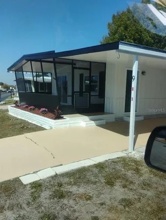 $104,900 | 9 Plantation Avenue, DeBary, FL 32713