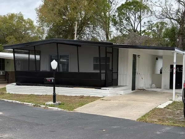 $104,900 | 9 Plantation Avenue, DeBary, FL 32713