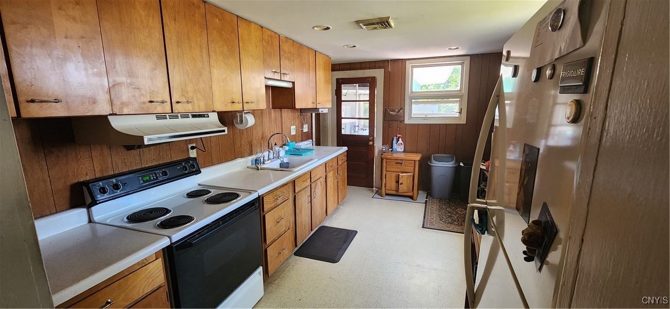 40 Stony Point Road Ballston Spa, NY 12020 - Photo 13 of 30