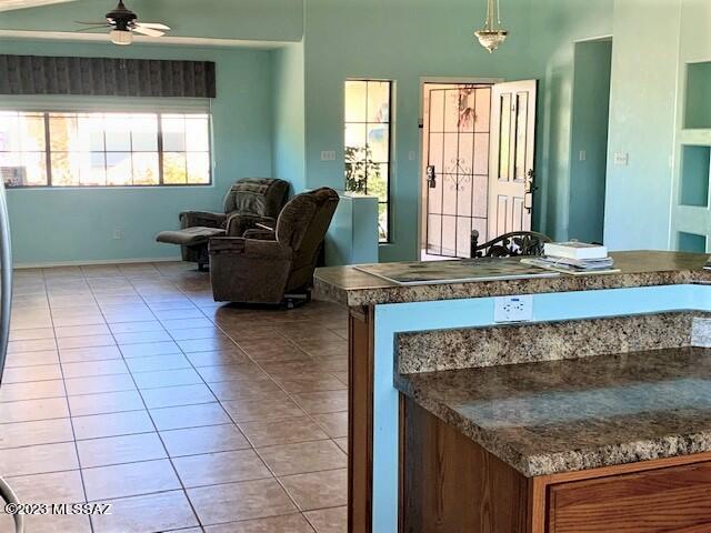 103 Circulo Penjamo Rio Rico, AZ 85648 - Photo 4 of 9