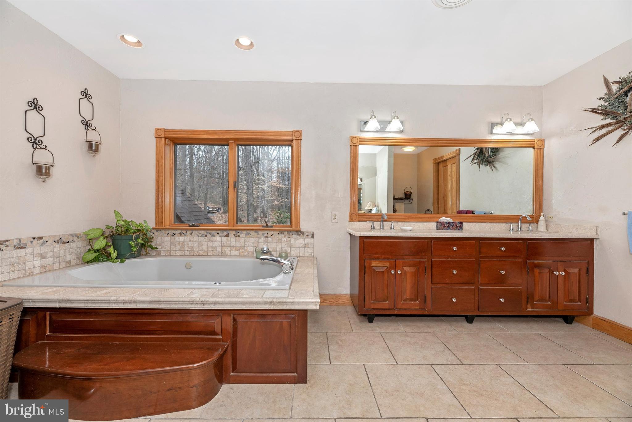 3718 Basford Road Frederick, MD 21703 - Photo 34 of 49 Super Master Bath