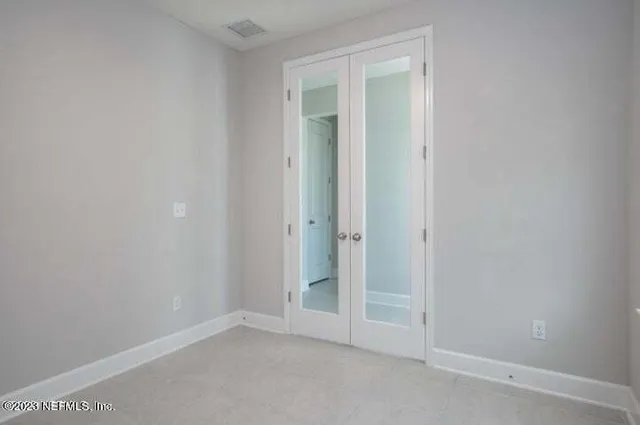 an empty room with window