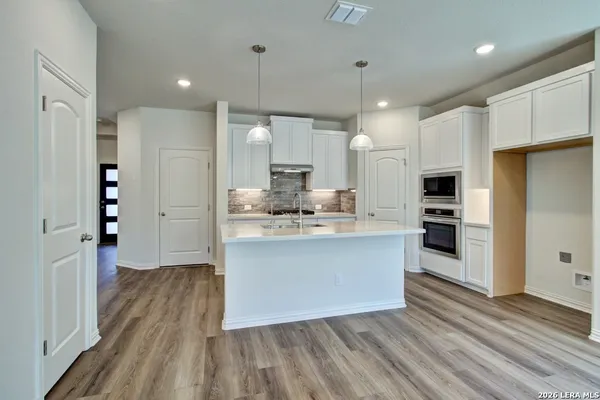 $297,990 | 11234 Prairie Landing, Converse, TX 78109