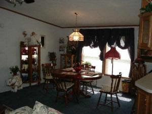 4712 Williams Road Bedford, IN 47421 - Photo 2 of 9