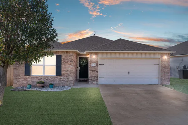 $248,000 | 6608 North 128th E Avenue, Unit EASTAVENUE, Owasso, OK 74055