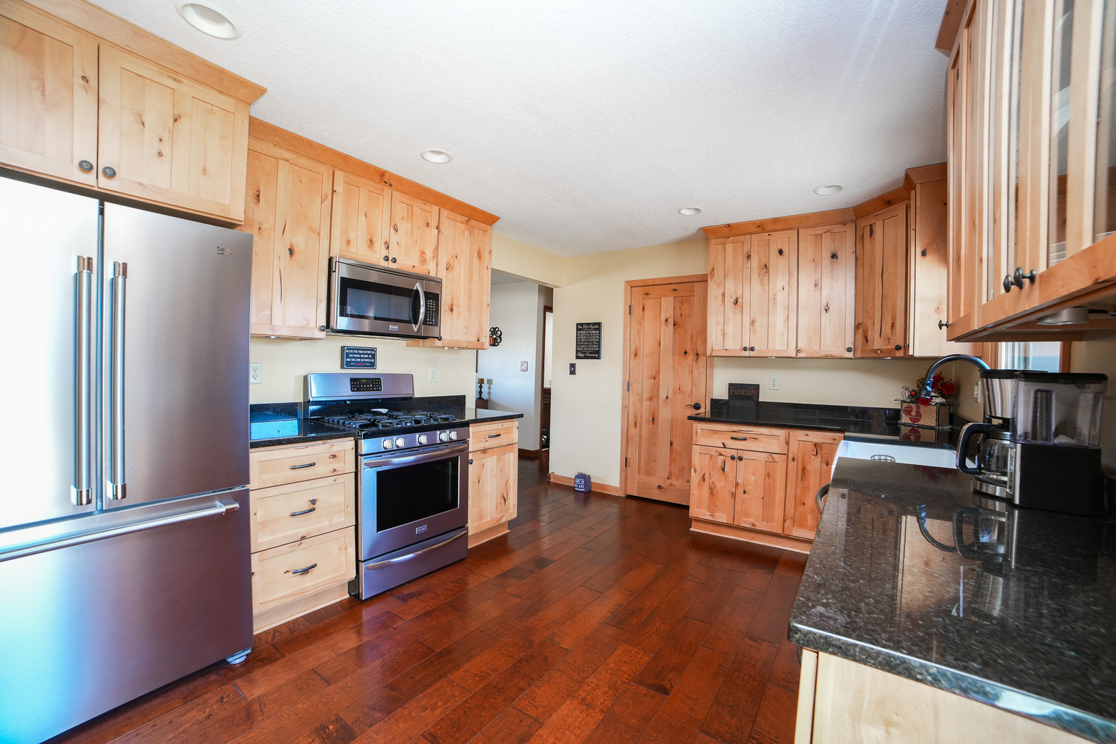 586 Water Tower Road South Manteno, IL 60950 - Photo 10 of 28 Gallery Image 10