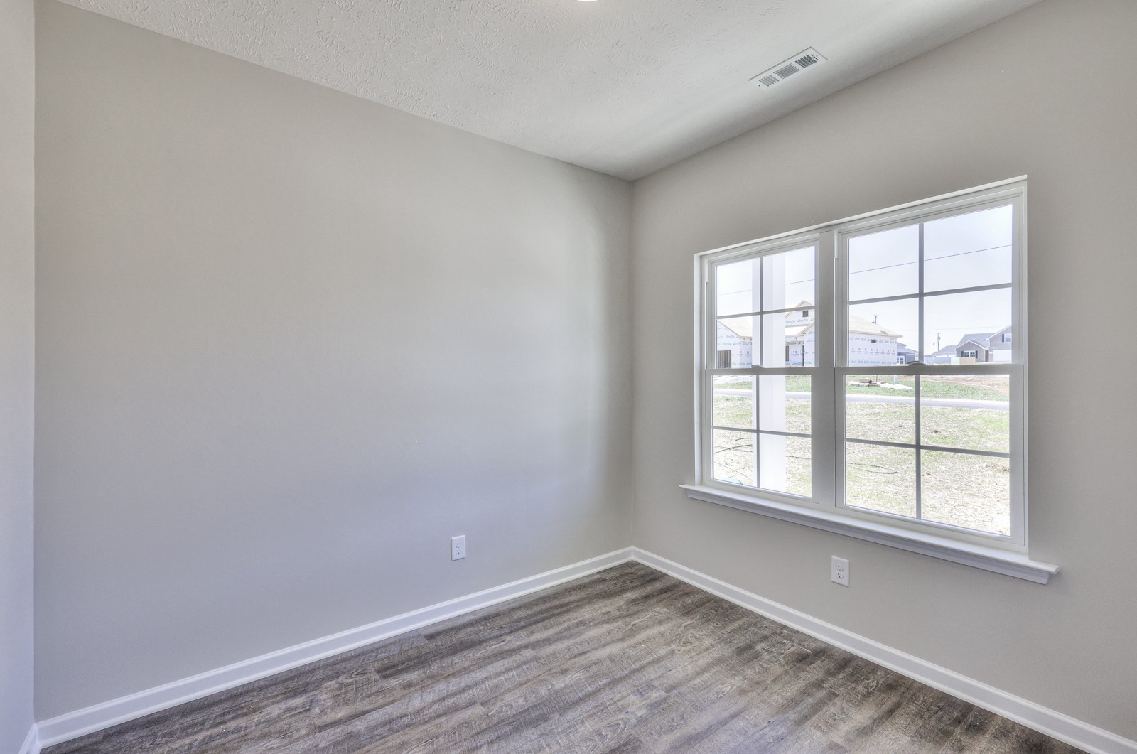 213 North Fork Branch Road Tullahoma, TN 37388 - Photo 3 of 30