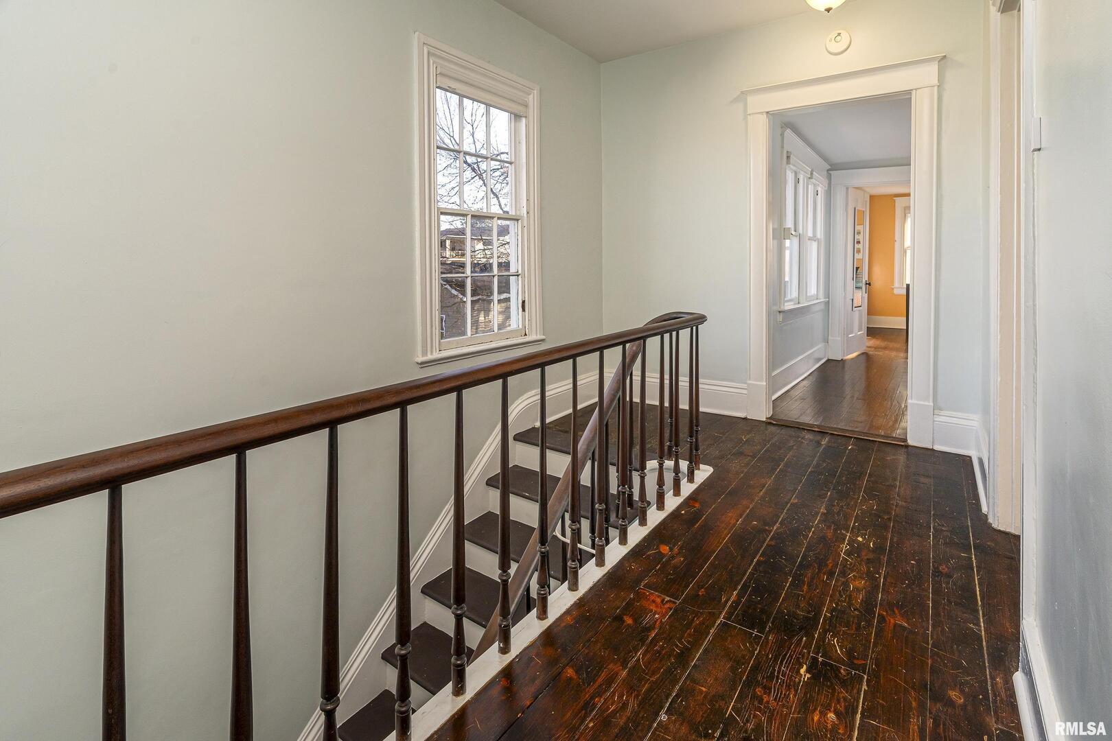 509 West Main Street Carbondale, IL 62901 - Photo 21 of 37