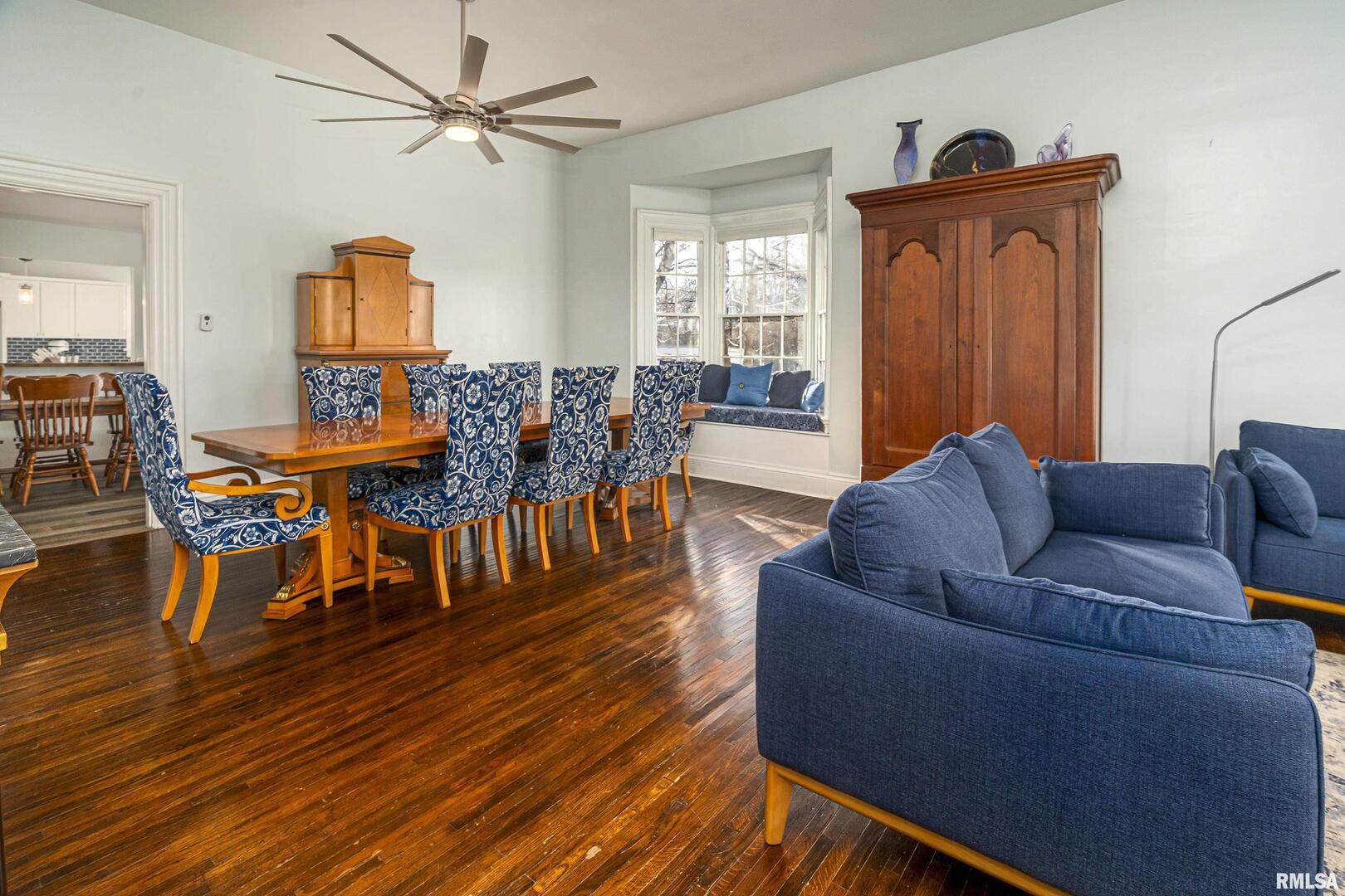 509 West Main Street Carbondale, IL 62901 - Photo 7 of 37