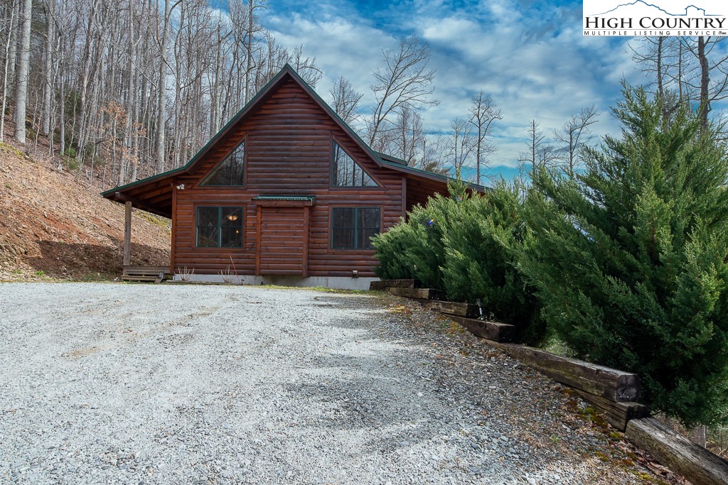 708 Russ Cornett Road Boone, NC 28607 - Photo 6 of 38 Gallery Image 6