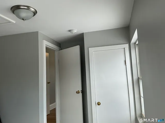 $1,700 | 160 South Main Street, Middletown, CT 06457