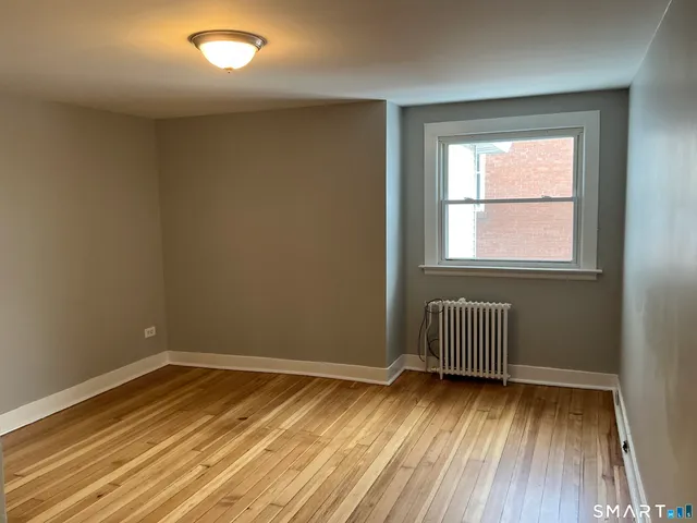 $1,700 | 160 South Main Street, Middletown, CT 06457