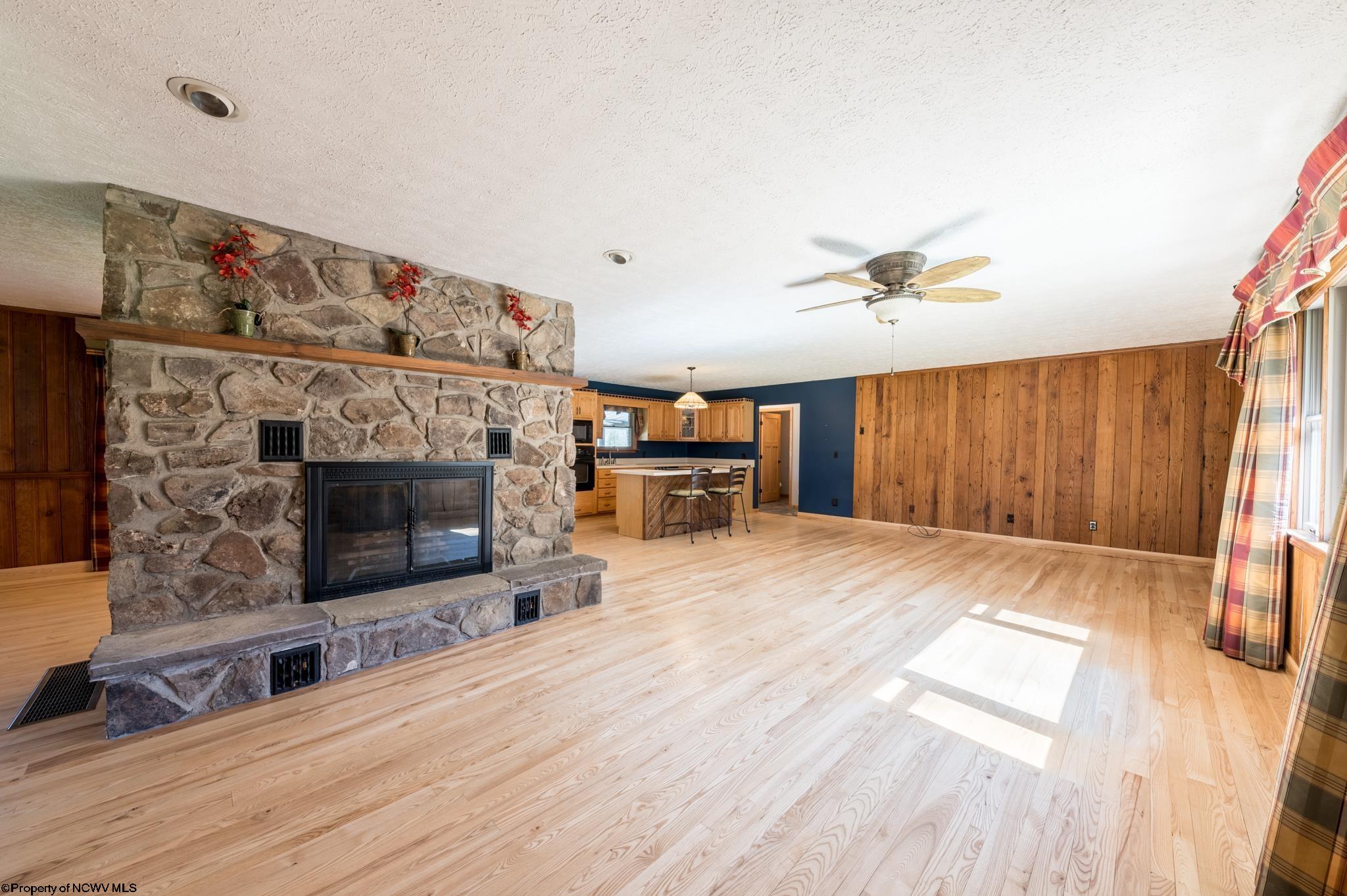 176 Lakeside Road Terra Alta, WV 26764 - Photo 9 of 30 Gallery Image 9