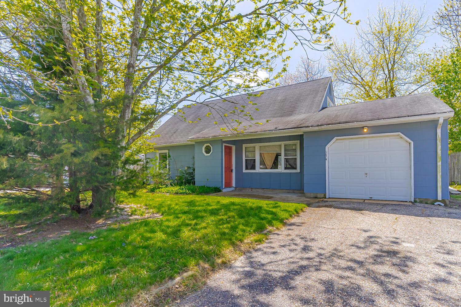 134 Revolutionary Road Tuckerton, NJ 08087 - Photo 2 of 26