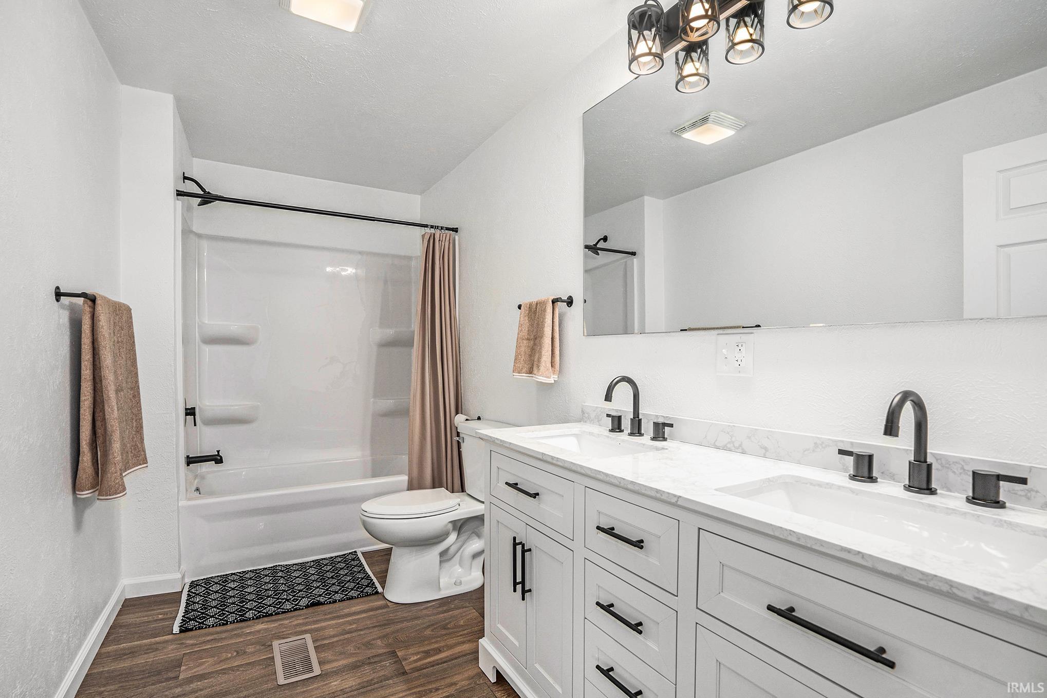 56325 Elm Road Mishawaka, IN 46545 - Photo 12 of 28 Gallery Image 12