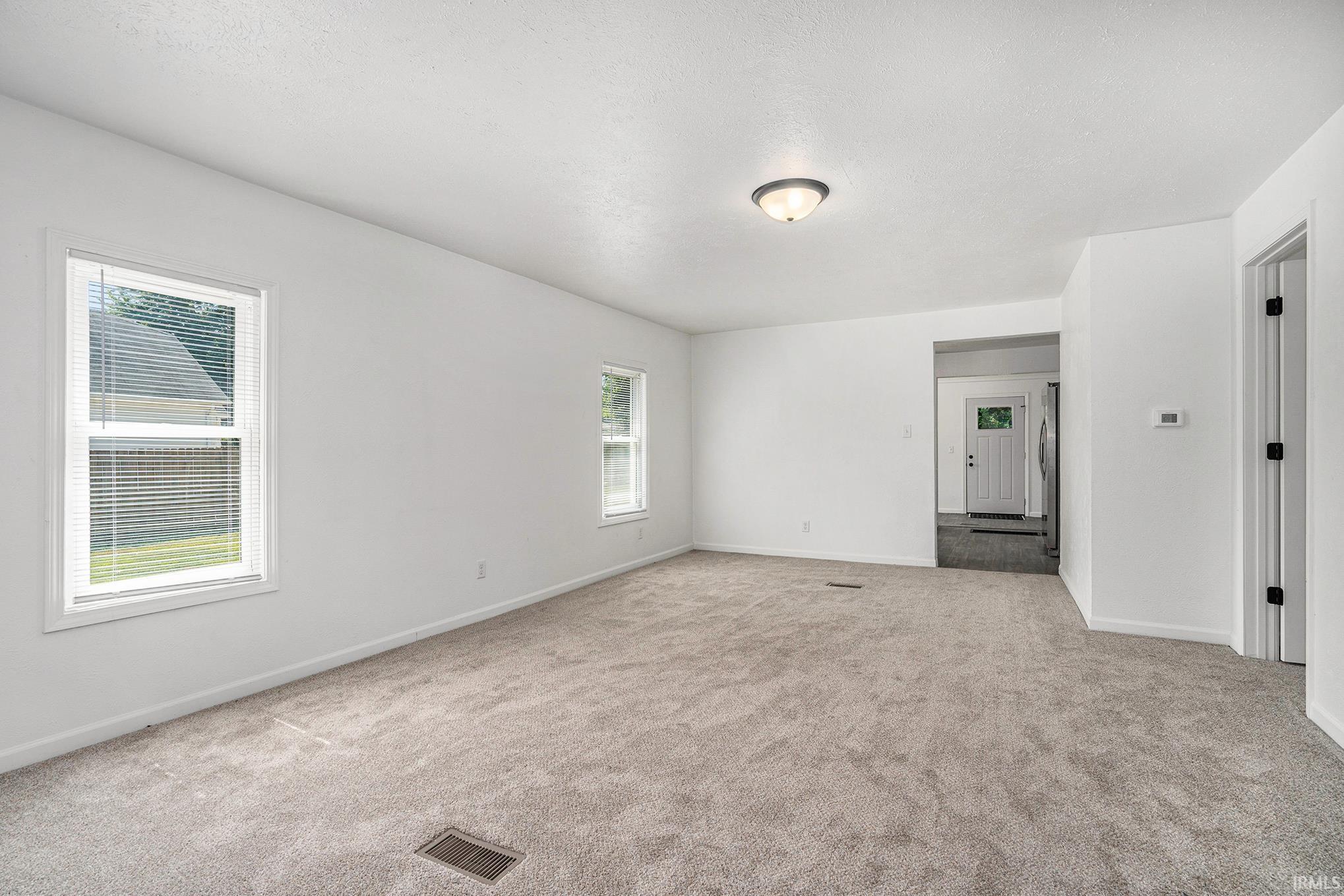56325 Elm Road Mishawaka, IN 46545 - Photo 6 of 28 Gallery Image 6