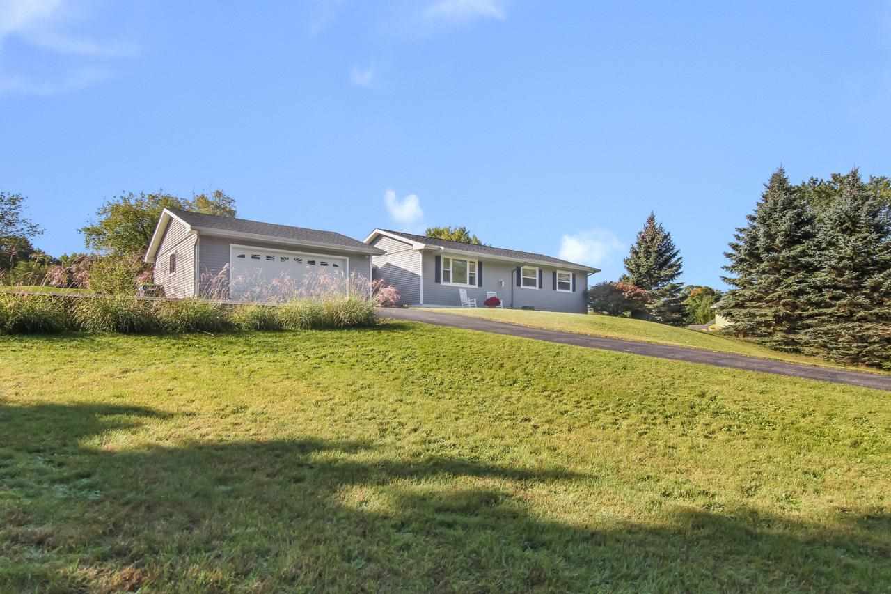 3178 Prouty Road Traverse City, MI 49686 - Photo 2 of 26 1894083-1.JPG