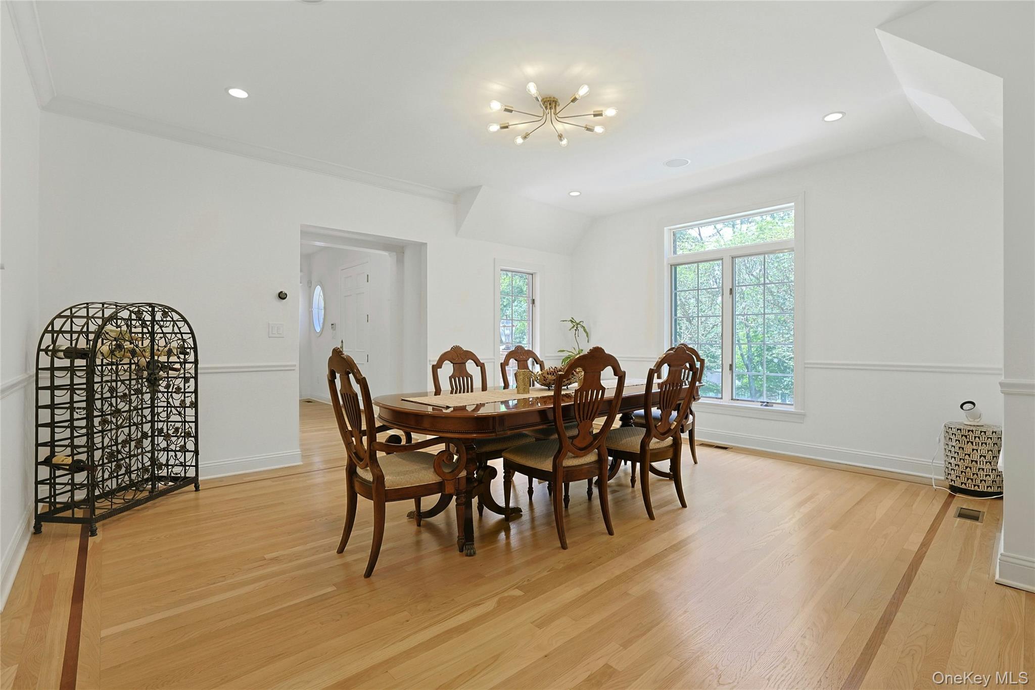 10 Hidden Oak Road Armonk, NY 10504 - Photo 7 of 36