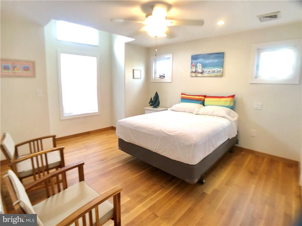 86 Dolphin Road Tuckerton, NJ 08087 - Photo 3 of 28