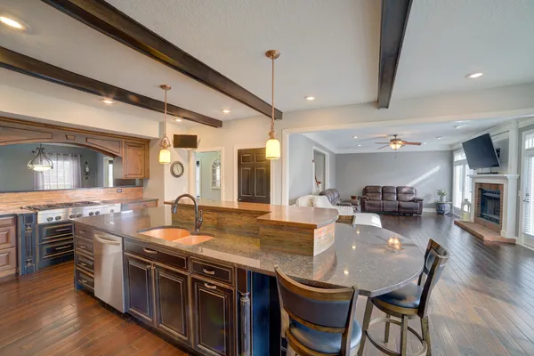$930,000 | 2267 St Andrews Circle, Bettendorf, IA 52722