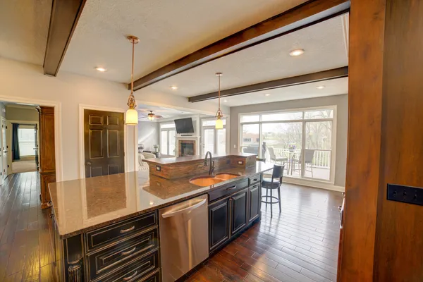 $930,000 | 2267 St Andrews Circle, Bettendorf, IA 52722