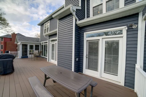 $930,000 | 2267 St Andrews Circle, Bettendorf, IA 52722