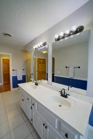 $930,000 | 2267 St Andrews Circle, Bettendorf, IA 52722