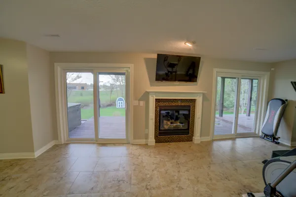 $930,000 | 2267 St Andrews Circle, Bettendorf, IA 52722