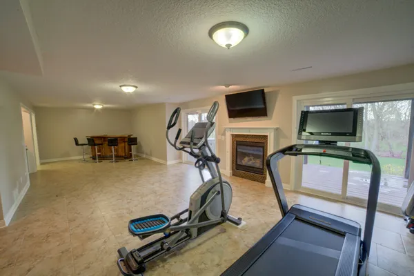 $930,000 | 2267 St Andrews Circle, Bettendorf, IA 52722