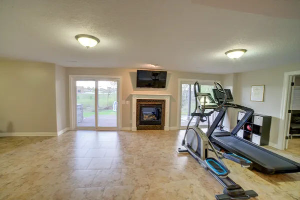 $930,000 | 2267 St Andrews Circle, Bettendorf, IA 52722