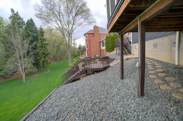 $930,000 | 2267 St Andrews Circle, Bettendorf, IA 52722