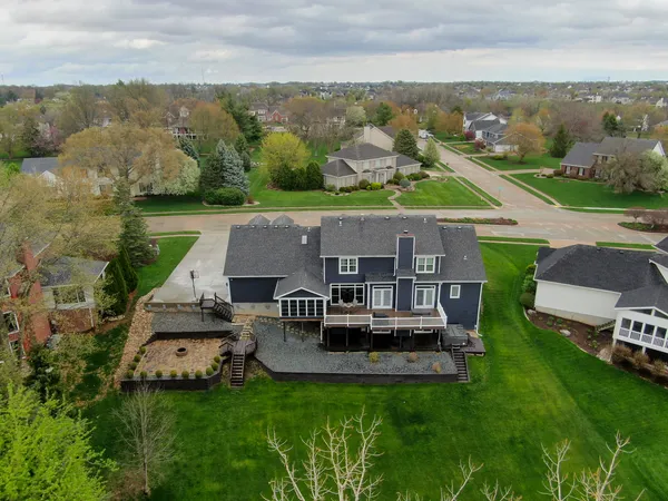 $930,000 | 2267 St Andrews Circle, Bettendorf, IA 52722