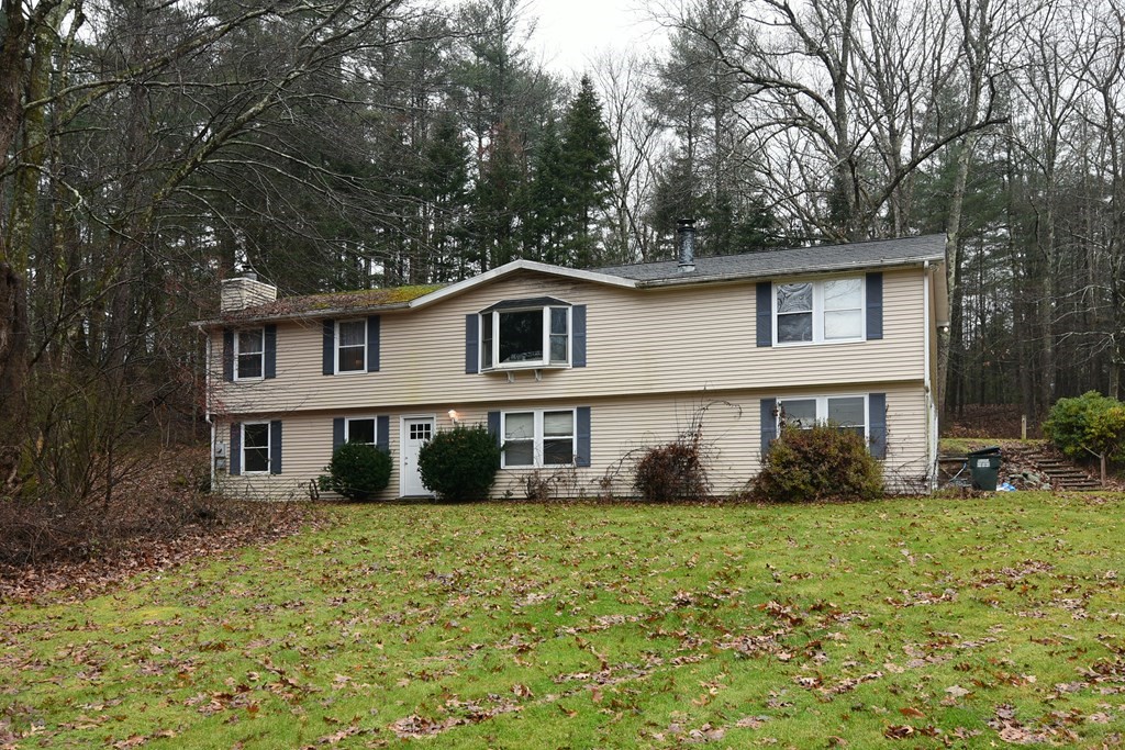 134 Burlingame Road Charlton, MA 01507 - Photo 2 of 39 Gallery Image 2