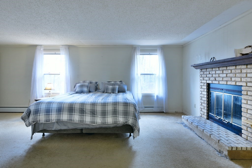 134 Burlingame Road Charlton, MA 01507 - Photo 21 of 39 Gallery Image 21