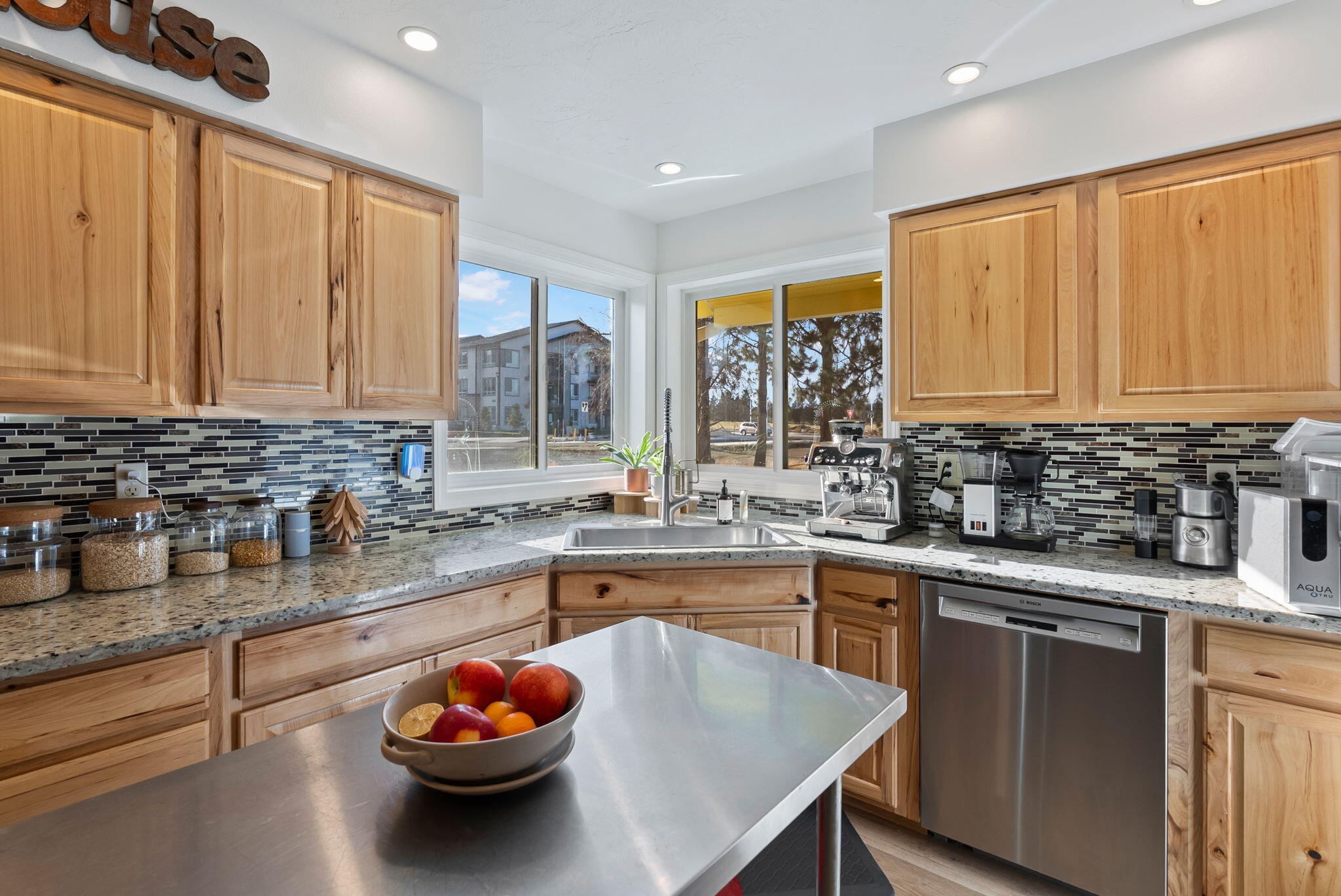 63210 Deschutes Market Road Bend, OR 97701 - Photo 10 of 54