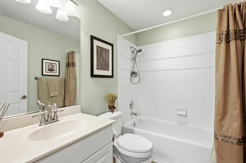 $575,000 | 5616 Northwest 127th Terrace, Coral Springs, FL 33076