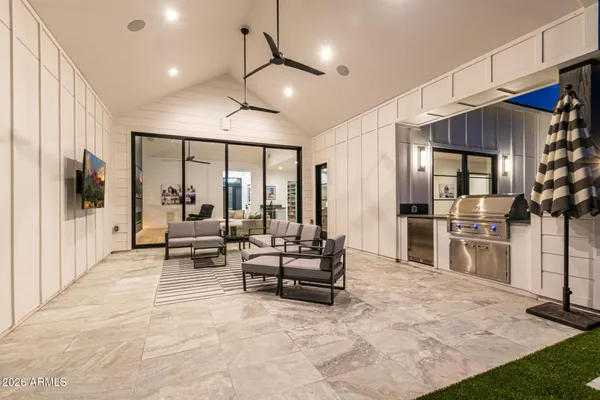 $2,175,000 | 7851 North Central Avenue, Phoenix, AZ 85020