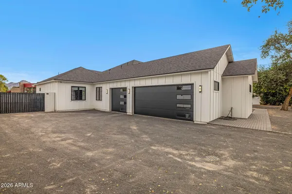 $2,175,000 | 7851 North Central Avenue, Phoenix, AZ 85020