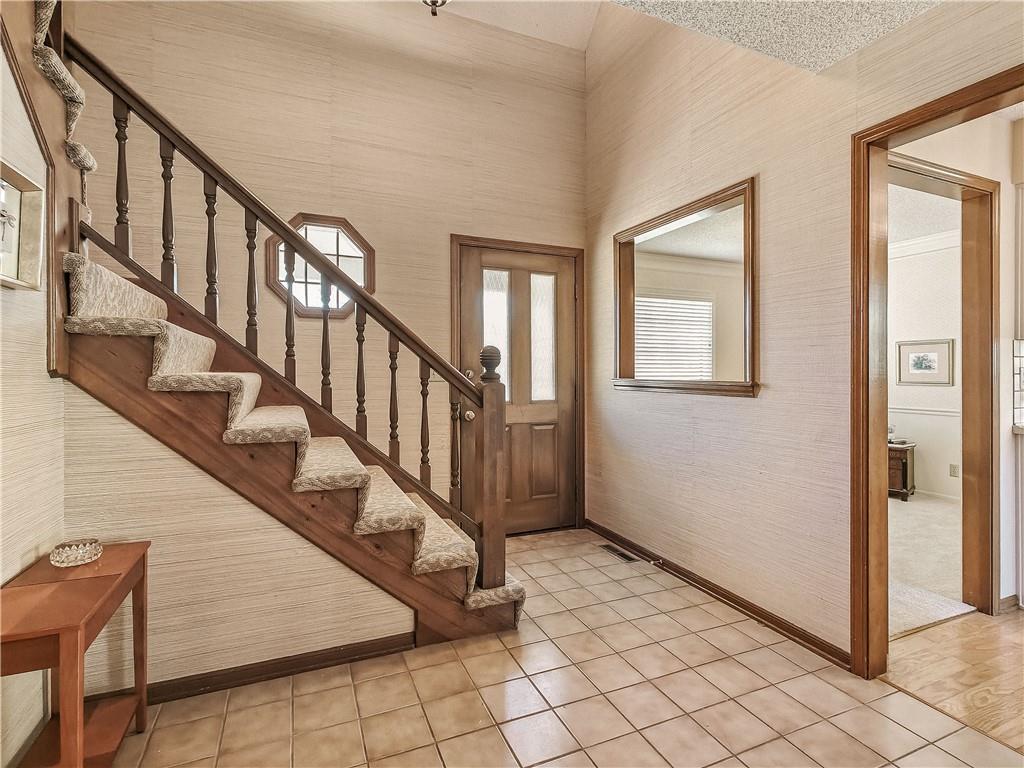 10560 Noland Road Lenexa, KS 66215 - Photo 3 of 44