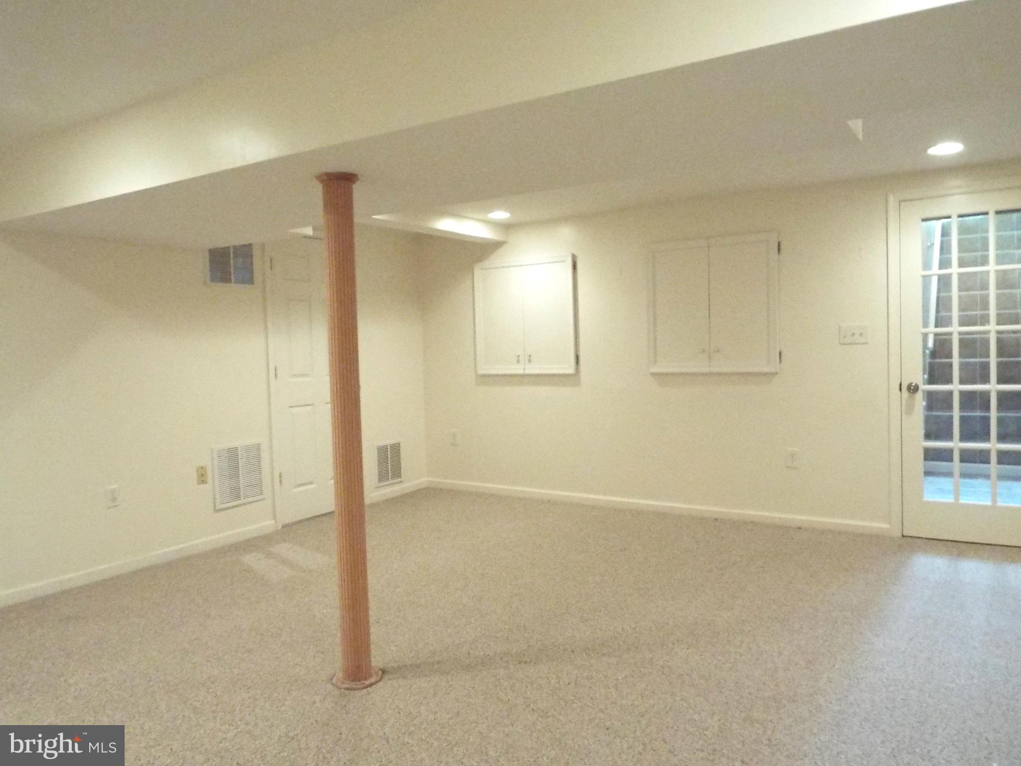 500 Old Home Road Baltimore, MD 21206 - Photo 21 of 27 VERY LARGE FULLY FINISHED LOWER LEVEL